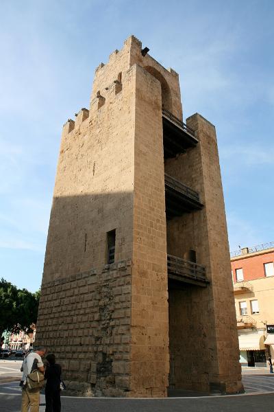 Sardinien2009_0058.JPG - Der Torre di Mariano von hinten.